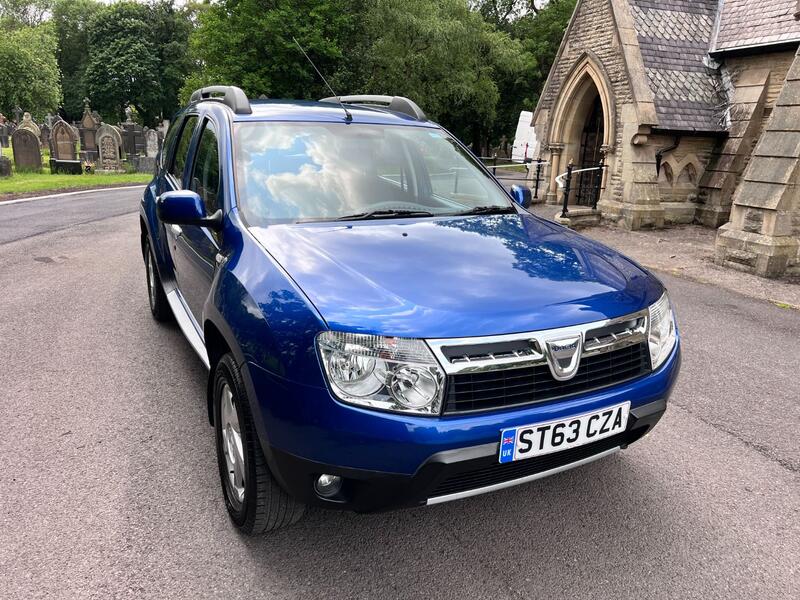 View DACIA DUSTER 1.5 dCi Laureate