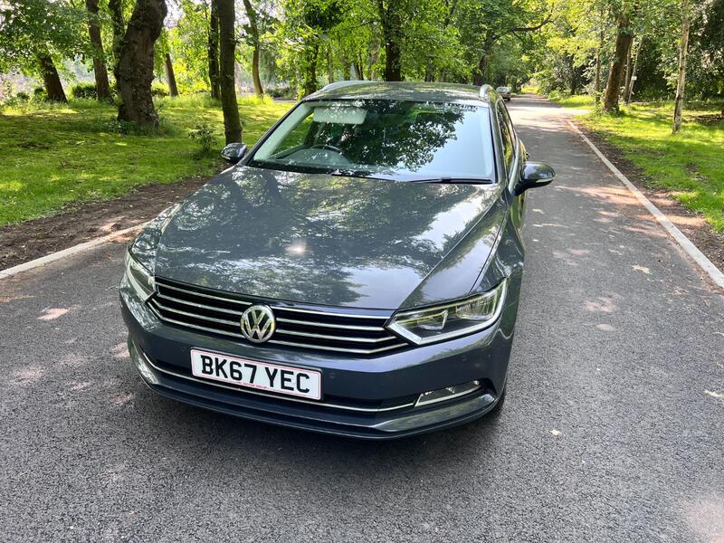 View VOLKSWAGEN PASSAT 1.6 TDI SE Business