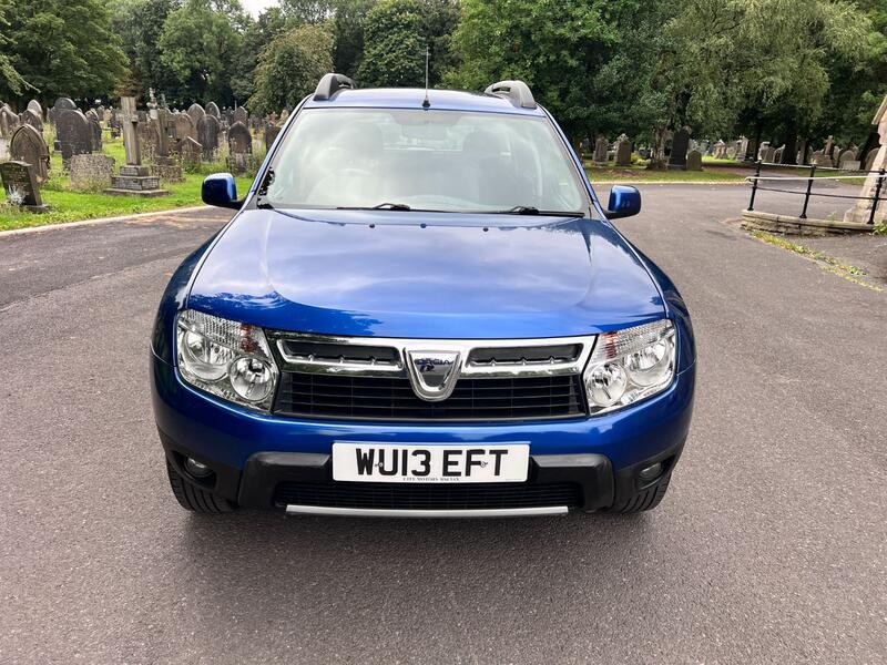 View DACIA DUSTER 1.5 dCi Laureate