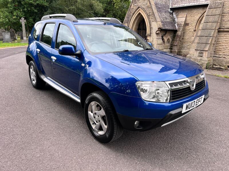 View DACIA DUSTER 1.5 dCi Laureate
