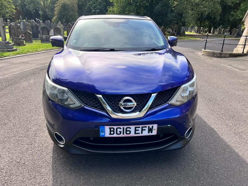 View NISSAN QASHQAI 1.5 dCi N-Connecta