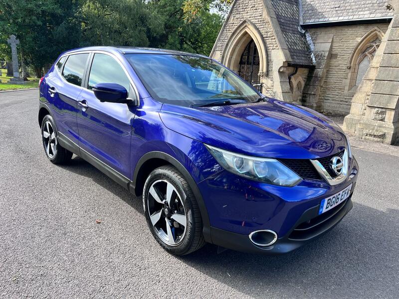 View NISSAN QASHQAI 1.5 dCi N-Connecta