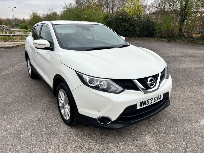 View NISSAN QASHQAI 1.2 DIG-T ACENTA